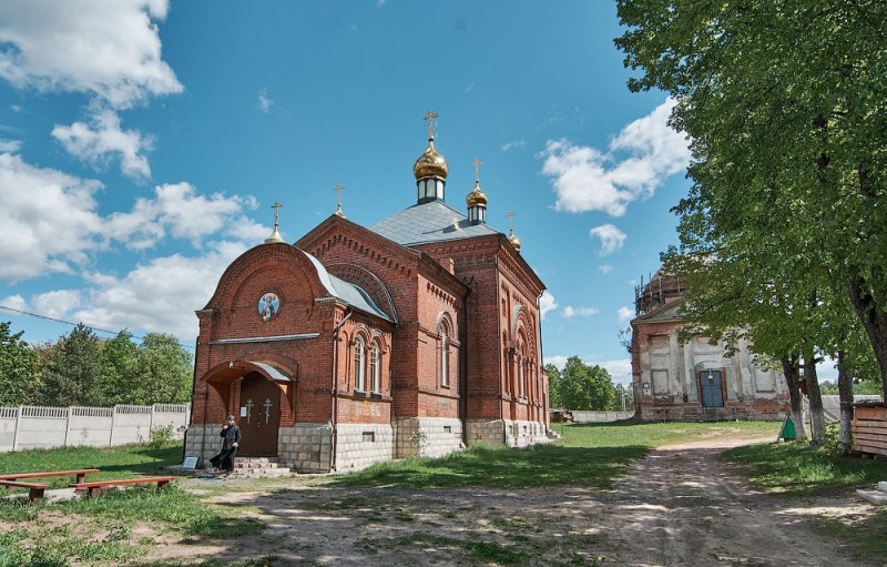 Покровский Климовский мужской монастырь (п.Климово, Климовского р-на)